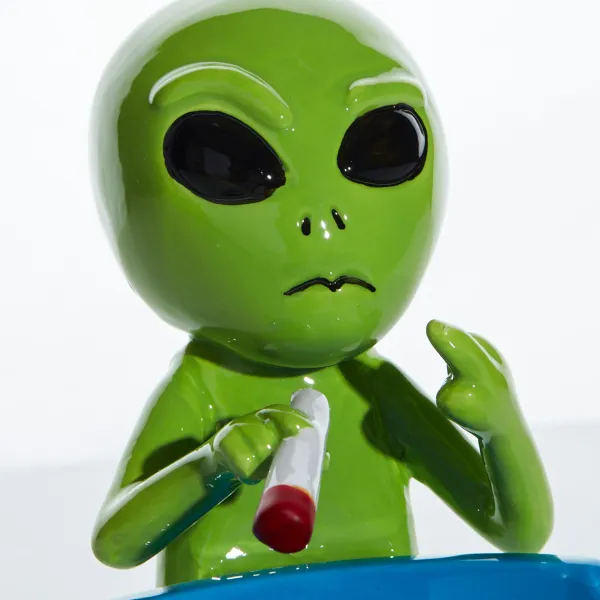 Unisex Ripndip We Out Here Alien Ash Tray